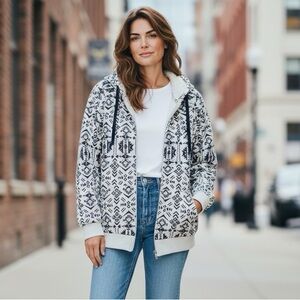 Ariat Women’s Real Sherpa Oaxaca Print Hoodie